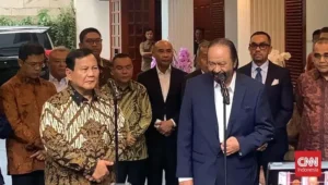 ketua-umum-nasdem-surya-paloh-mendatangi-kediaman-prabowo-subianto-di-jalan-kertanegara-jakarta-selatan-1_169