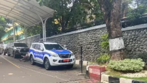 Mobil polisi militer