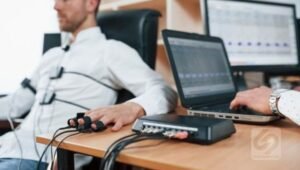 alat deteksi kebohongan