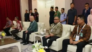 Wamenaker Afriansyah Noor menghadiri Seminar Social Security for Self - Employed and Platform Workers di Kuala Lumpur, Malaysia, Selasa